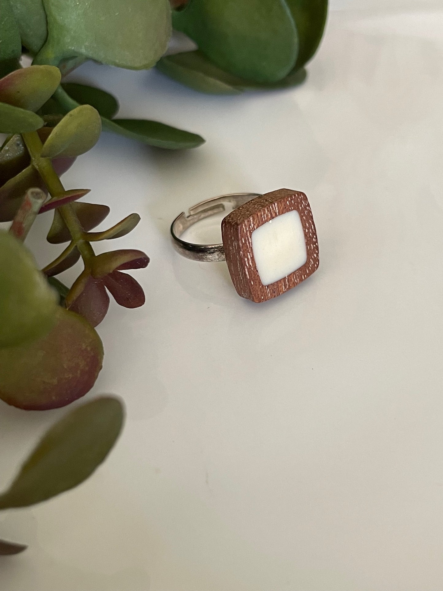 Rock the Block Ring (Ivory)